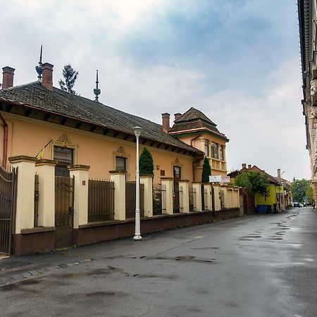 Apartmán Casa Schubert3 Oradea Exteriér fotografie