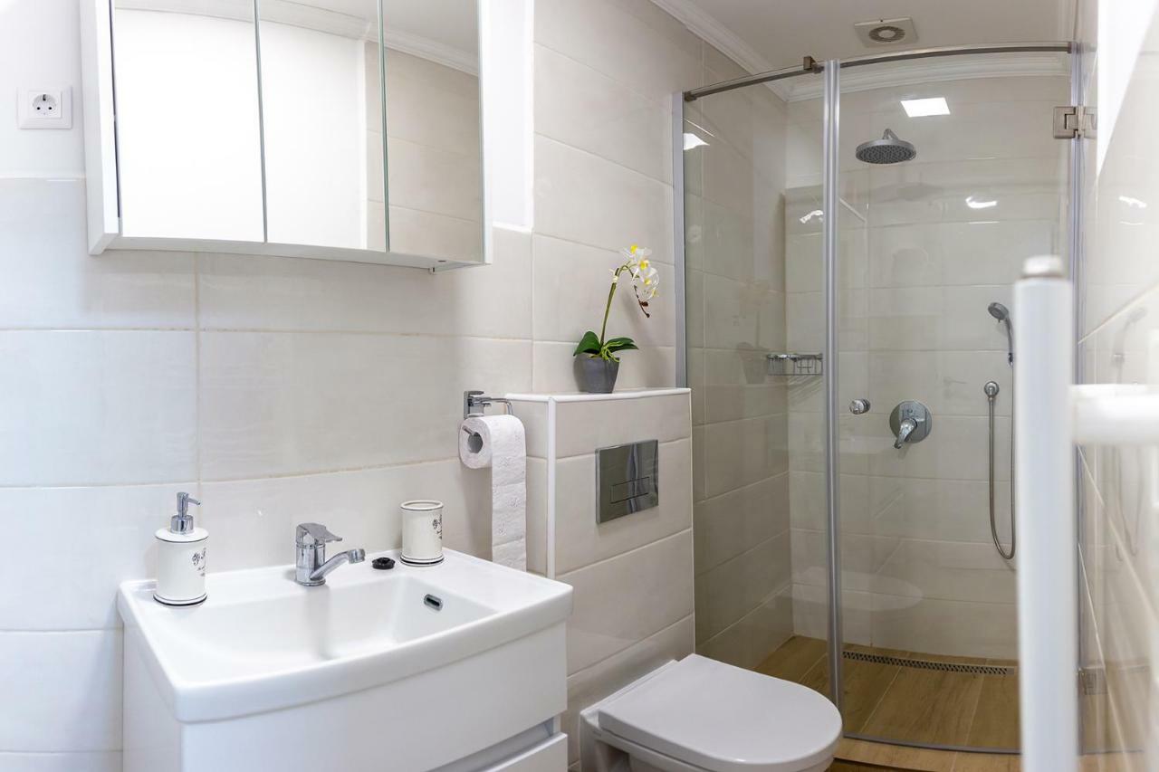Apartmán Casa Schubert3 Oradea Exteriér fotografie
